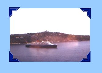 QE2 at anchor, Villefranche